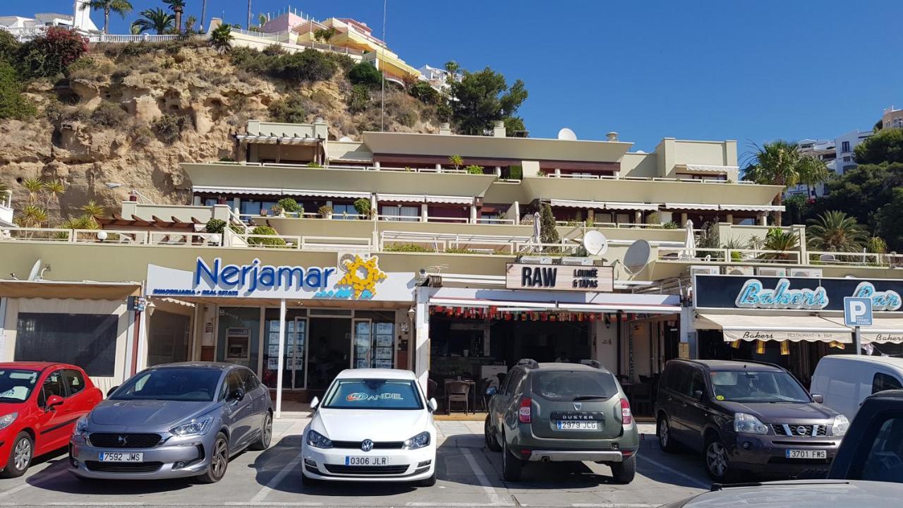 1ª Linea Playa De Burriana 1ºd Apartment Nerja Luaran gambar