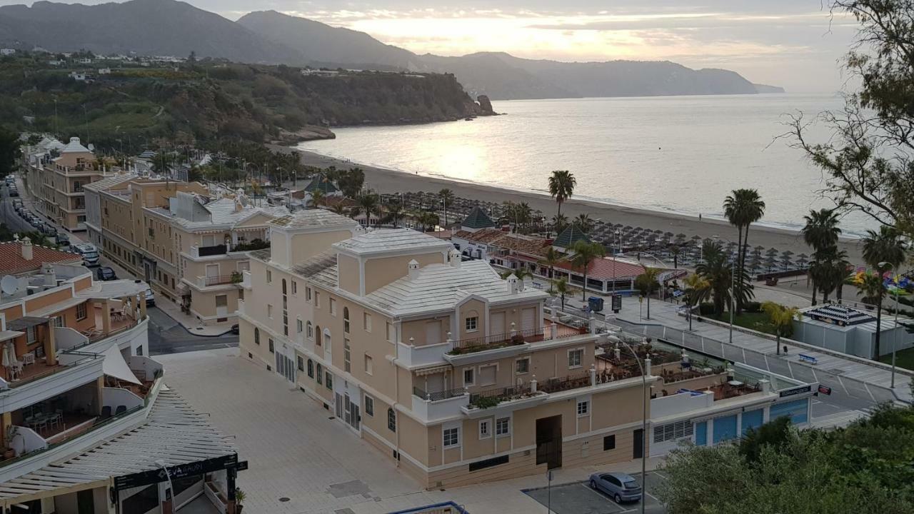 1ª Linea Playa De Burriana 1ºd Apartment Nerja Luaran gambar