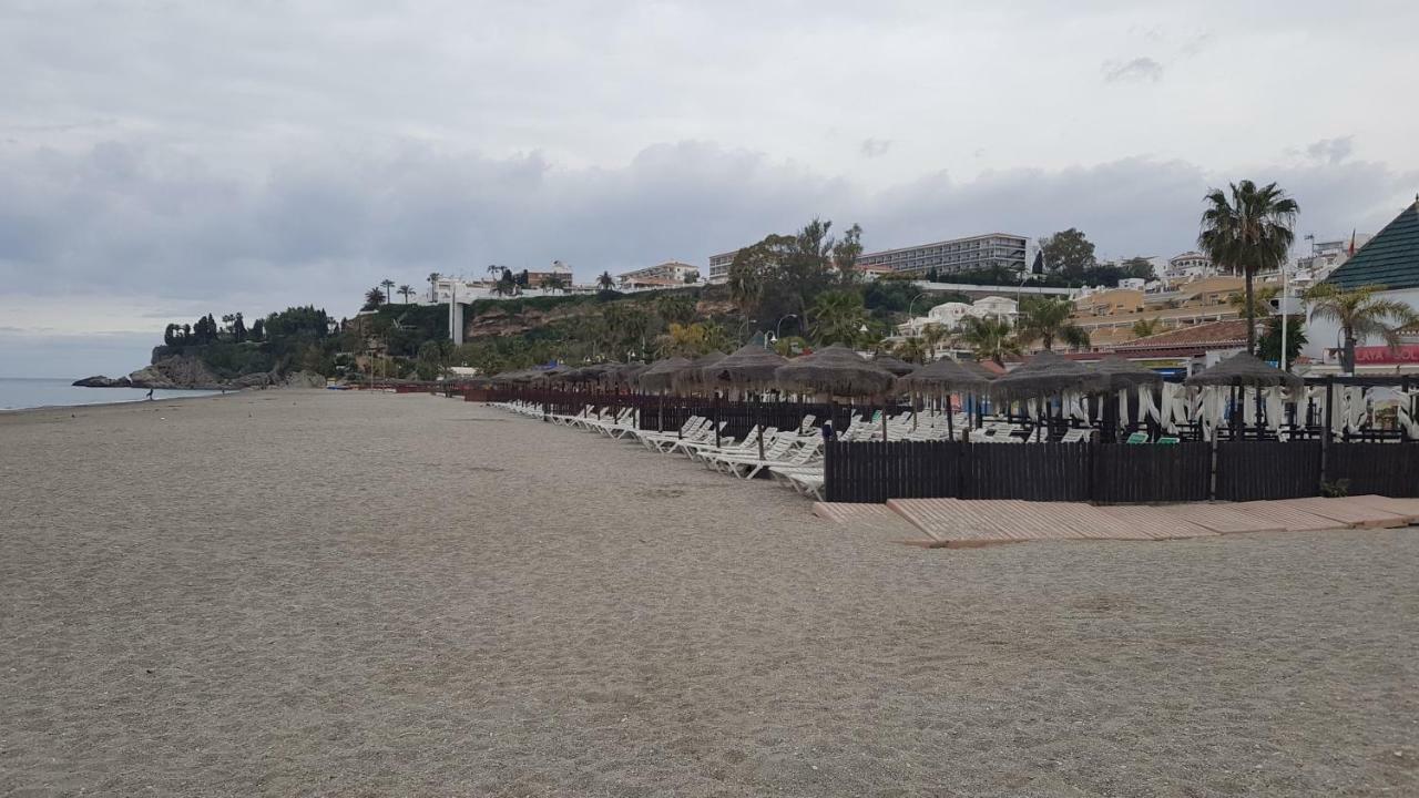 1ª Linea Playa De Burriana 1ºd Apartment Nerja Luaran gambar